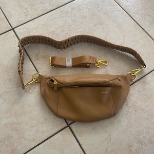 Fawn design Fawny pack